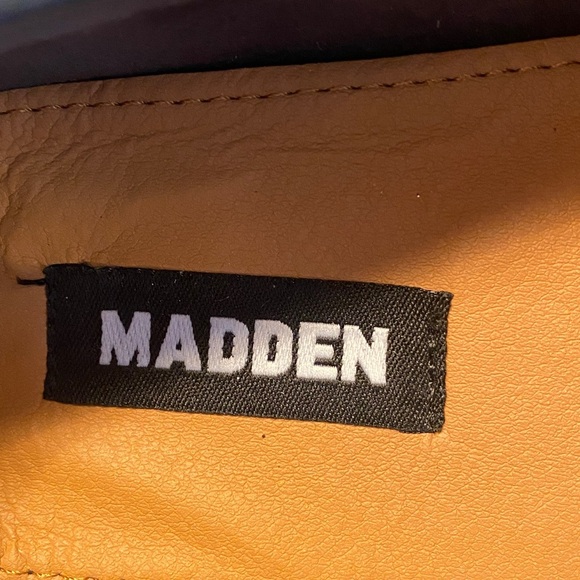 Madden men’s navy blue suede loafers.  Very good condition. Size 10.5 - Picture 5 of 5